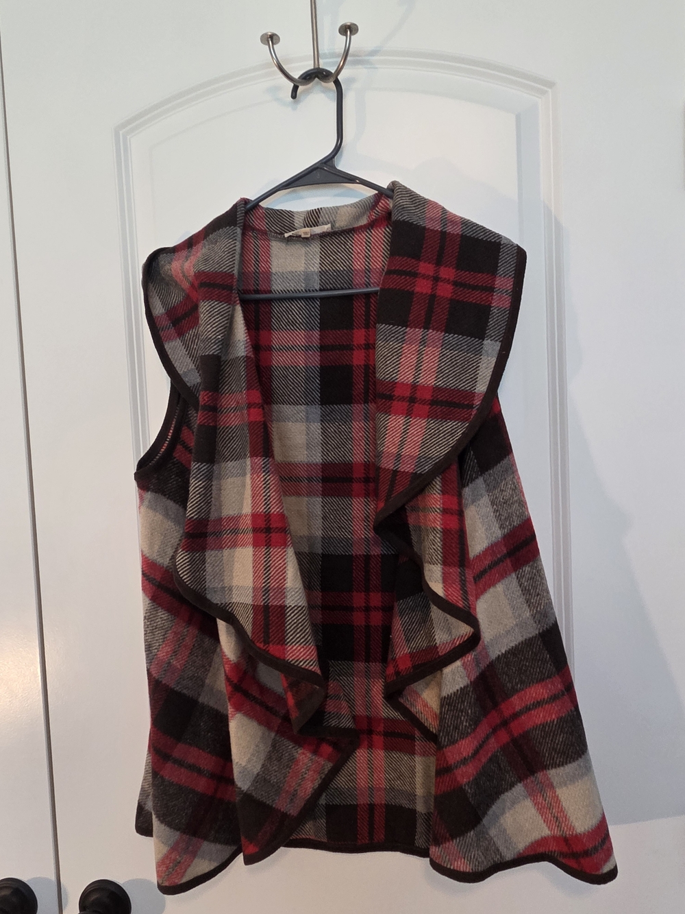 Altar'd State Plaid Open-Front Vest - Red, Cream